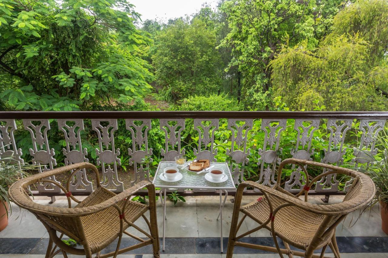 Saffronstays Firdaus Baug Khamshet Bagian luar foto