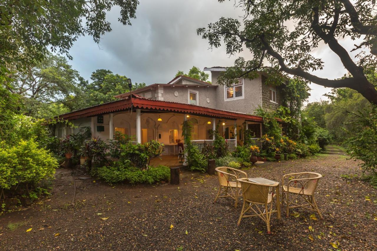 Saffronstays Firdaus Baug Khamshet Bagian luar foto